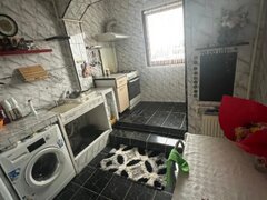 Giulesti, vand apartament 3 camere confort I decomandat